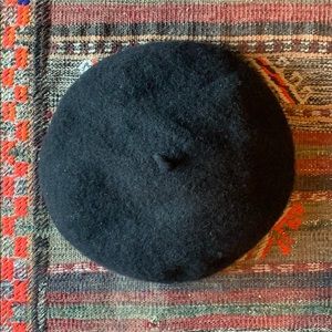 Black Wool Beret